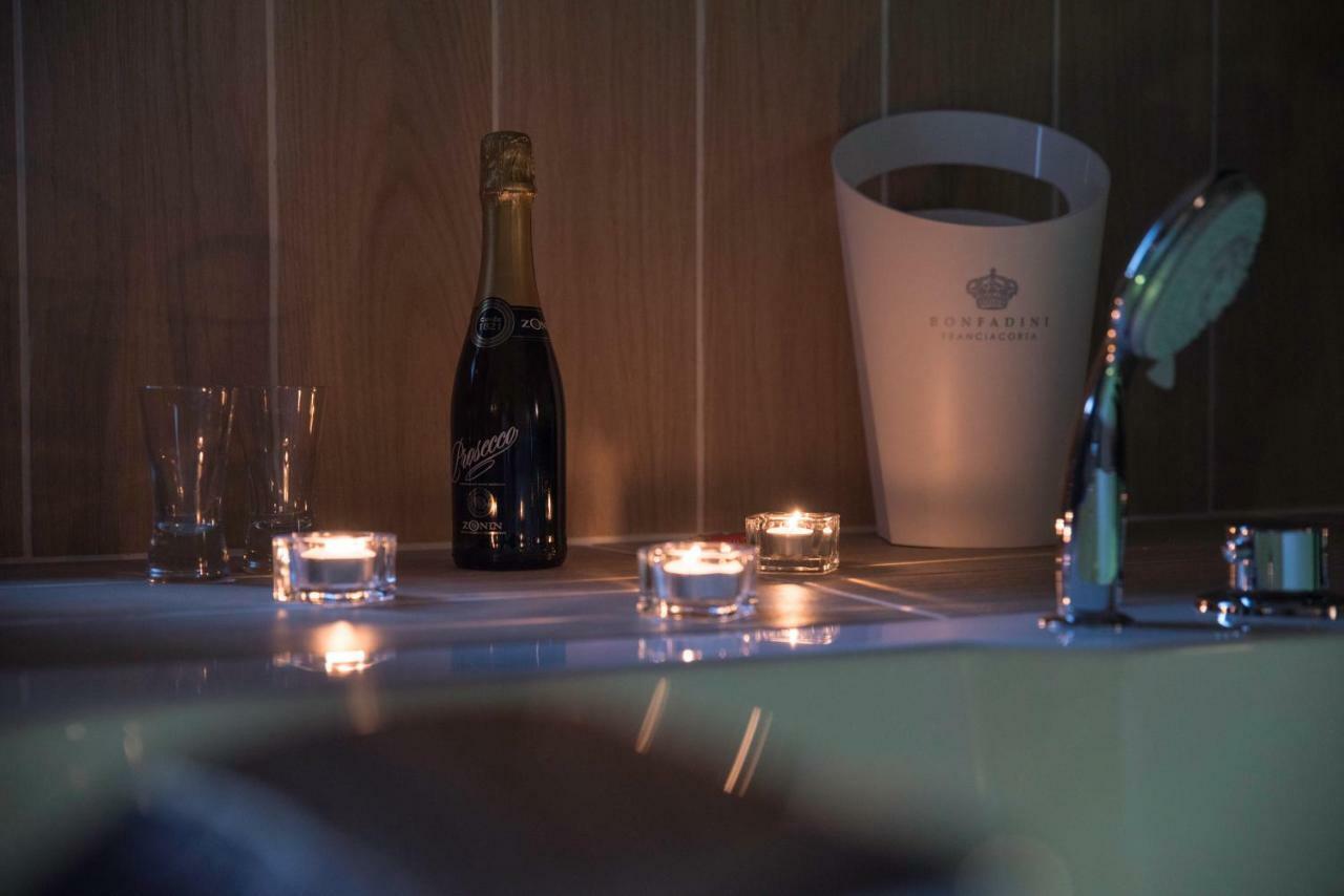 Il Centro Short Lets Hotell Valguarnera Caropepe Exteriör bild